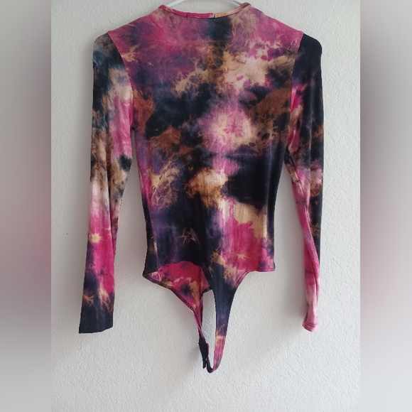 Fashion Nova multicolor pink purple bodysuit with front lace up, Small, like new - Picture 4 of 7